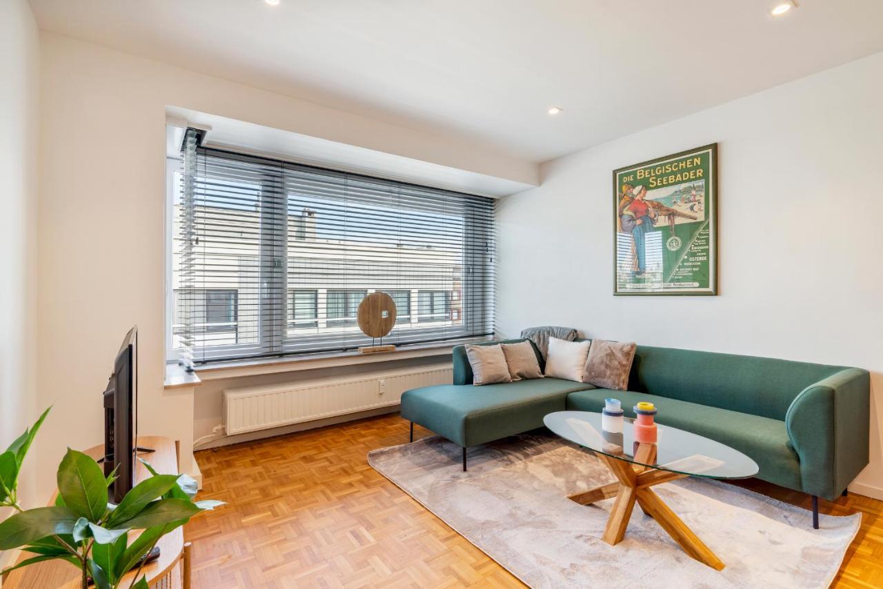 Fantastically Located Modern Apartment With Garage Available Oostende Exterior foto
